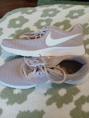 Nike Women’s Shoes
